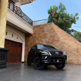 Toyota Fortuner Type 2.4 VRZ TRD Sportivo A/T Facelift Tahun  2021