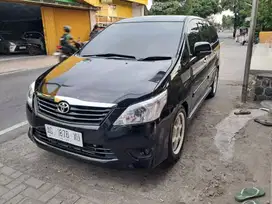 Toyota Kijang innova 2.5 G plat AG agris mobil bekas sekoto kediri