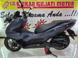 PCX 160 cbs iss keyless 2024 plat L..