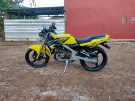 Kawasaki Ninja R