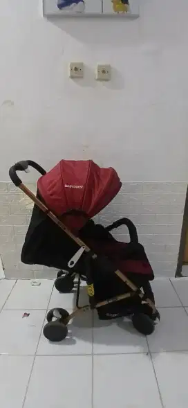 Stroller Baby Does