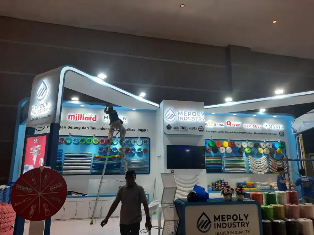 JASA PASANG STIKER DAN HURUP LED TIMBUL