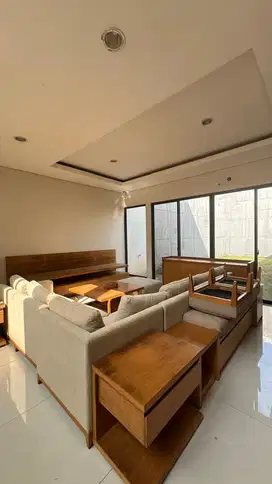 Dijual Rumah Rapi Terawat Siap Huni di Greenwich BSD Status SHM