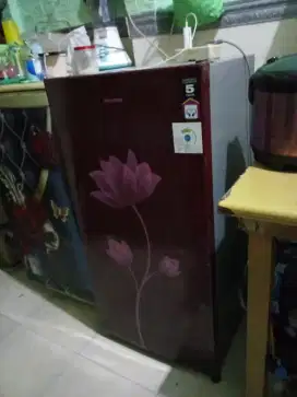 Jual cepat kulkas 1 pintu