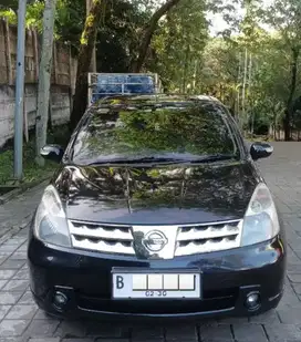 Nissan Livina 2009 Bensin