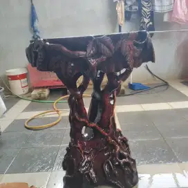 Meja Kayu Jati Merah Bekas