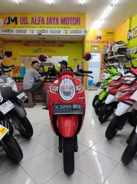 Honda Scoopy sporty th 2017