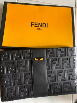 Tas/Dompet FENDI + Box