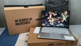 ASUS E1404FA-FHD556 Notebook – Cool Silver