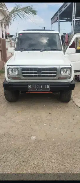 Feroza tahun 1995 lengkap
