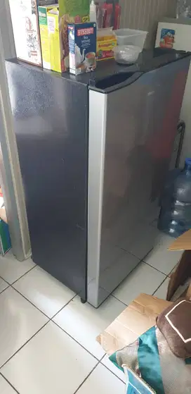 Kulkas Panasonic 1 pintu tipe NR AF179N