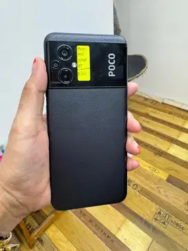 Poco M5 4/128 charger only