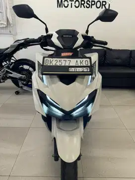 Honda Vario 160 Tipe ABS 2022 warna Putih Dop Vario160 White Doff New