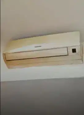 AC samsung 1 pk jual murah sapa cepat dia dapat