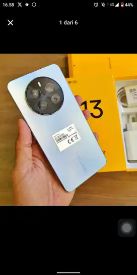 Realme   13     .