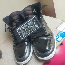 Jordan 1 hiks Anti gravity