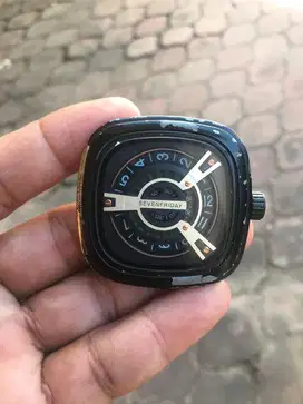 Jam tangan Sevenfriday