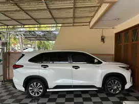 Toyota Kijang Innova Zenix 2024 Q Hybrid Modelista TSS