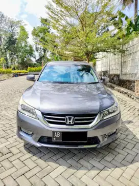 HONDA ACCORD 2013 ABU-ABU BAJA