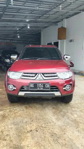 Mitsubishi pajero exceed 4x4 AT
