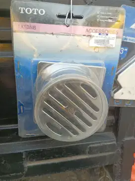 Buangan air lantai