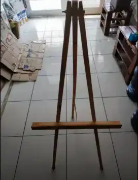 Standing foto/penyangga untuk foto figura