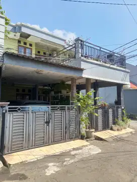 Rumah dijual cepat,kondisi msh sangat bagus.