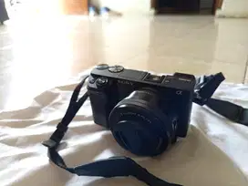 Sony A6400 + Lensa + Accesories