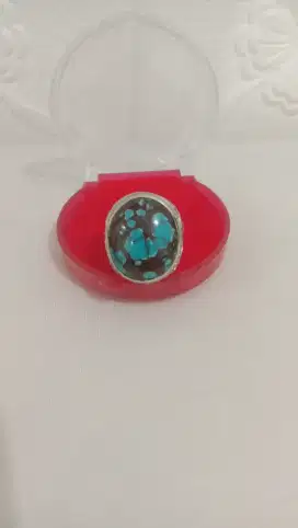 Cincin pirus Persia.