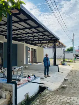 kanopi baja ringan