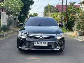 Toyota Camry V 2.5 AT 2015