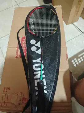 Di jual Raket badminton Astrox 88 original