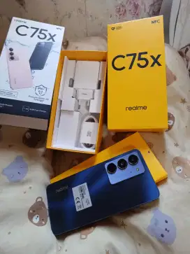 Realme c75x 8/128 fullset like new. Tt atau jual.