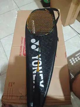 Di jual raket badminton astrox 88 D Pro Original