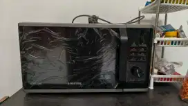 Dijual Microwave Samsung Oven 23 L Mulus Seperti Baru
