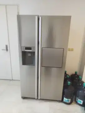 Sharp Kulkas (Made in Korea) SJ-X65WB-SL Kapasitas Bersih 538 Liter