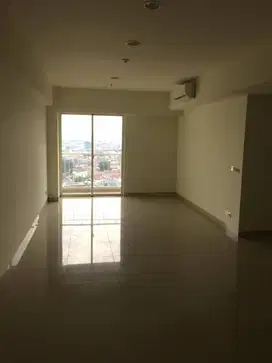 Sherwood lantai tinggi semi furnished