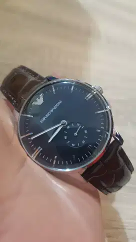 Jam tangan EMPRIO ARMANY
