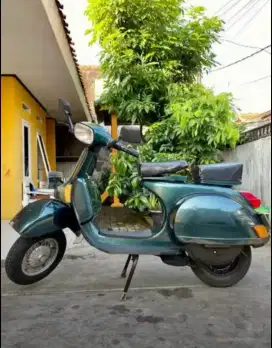 FOR SALE!! Vespa Excel 1995