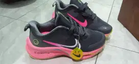 Nike zoom x smile Running size 37