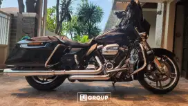 FOR SALE!! Harley Davidson Street Glide 2017