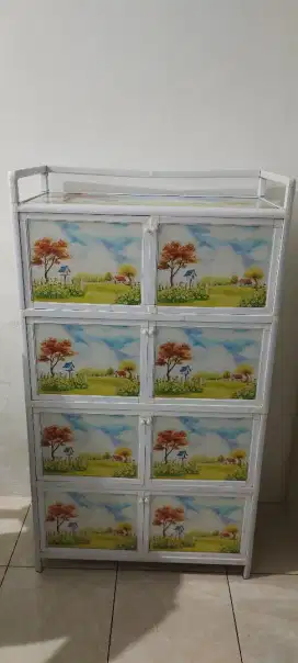 Rak kaca  serbaguna