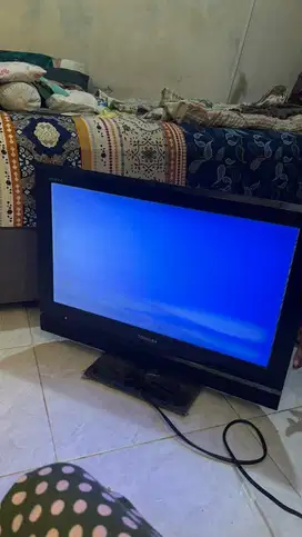 Tv merk Toshiba 24inch antena/ sambungan