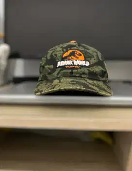 Topi anak camo logo jurassic world preloved