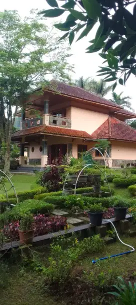 DIJUAL Villa Puncak Ciloto Lokasi Strategis