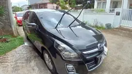 Mazda 8  AT Tahun 2011 Hitam
