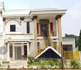 DISEWAKAN KANTOR