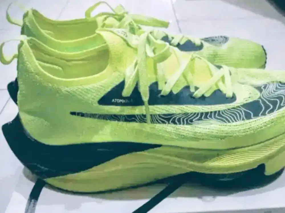 Sepatu alphaflay next 2 series japan