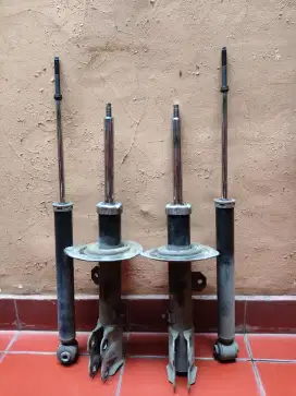 Shockbreaker Mitsubishi Xpander Original Copotan Depan Belakang