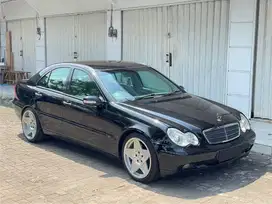 Mercedes-Benz C200 2001 Bensin